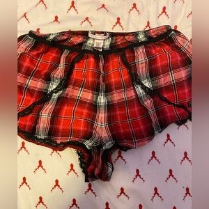 Plaid pj shorts